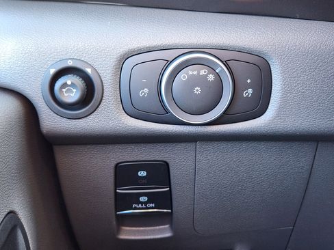 New 2025 Ford Transit 250 148 Medium Roof Extended AWD image 21