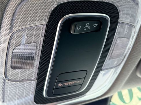 Used 2025 Hyundai Elantra Sport image 8