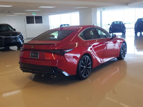 Used 2025 Lexus IS 350 F Sport image 11