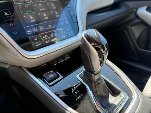 New 2025 Subaru Outback Premium w/ Popular Package #1 image 18