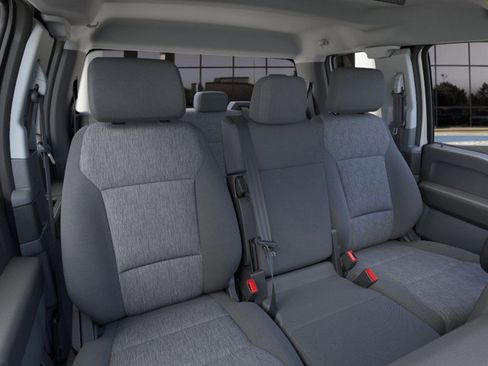 New 2026 Ford F250 XL w/ XL Chrome Package image 10