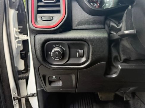 Used 2020 RAM 1500 Rebel AWD/4WD image 17