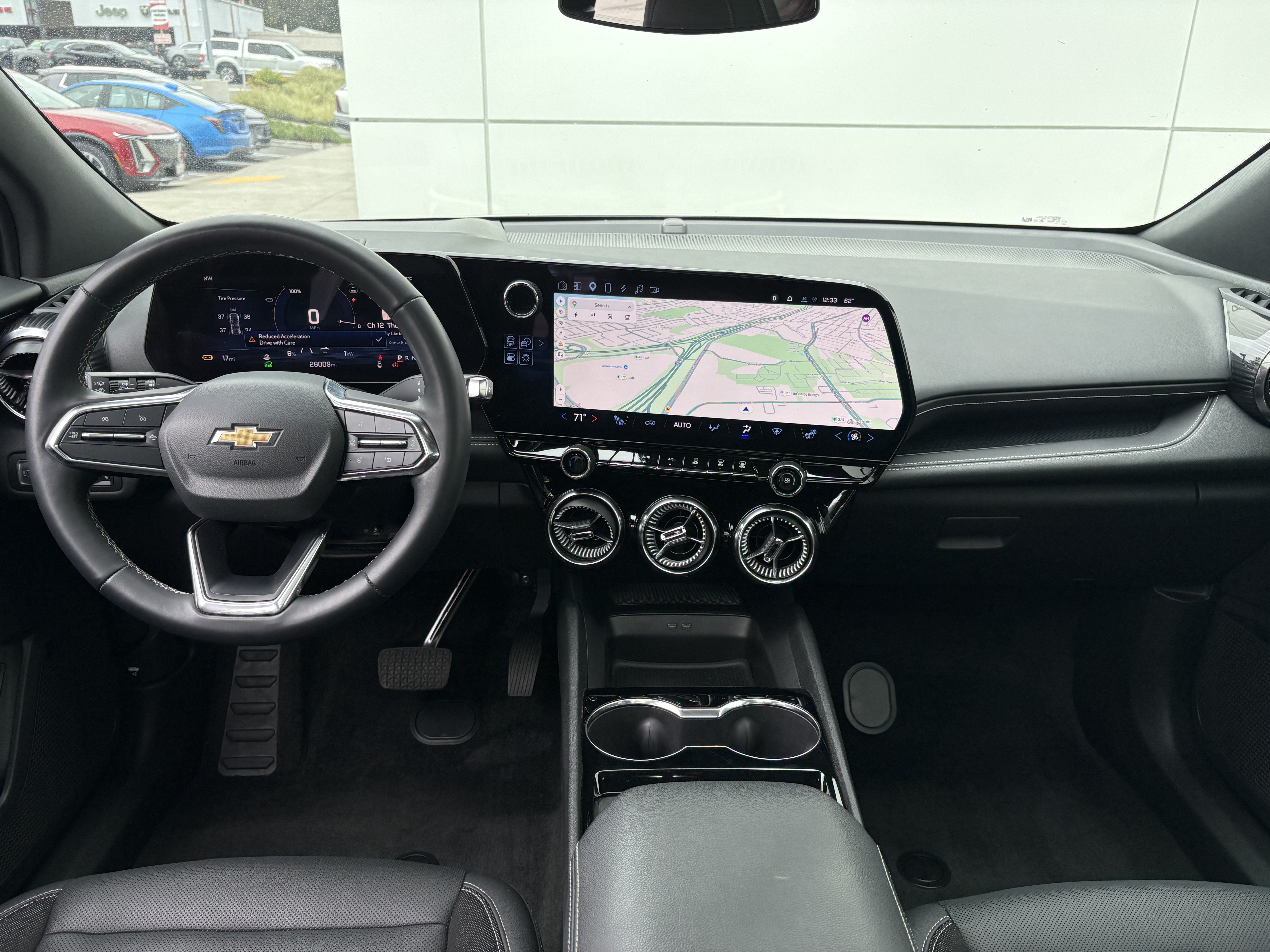 Used 2024 Chevrolet Blazer EV LT AWD/4WD image 19