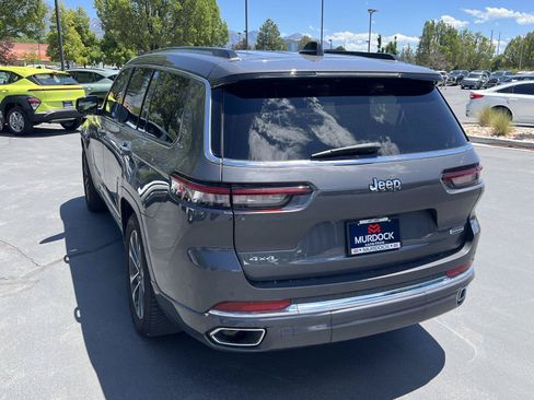 Used 2023 Jeep Grand Cherokee L Overland AWD/4WD image 10