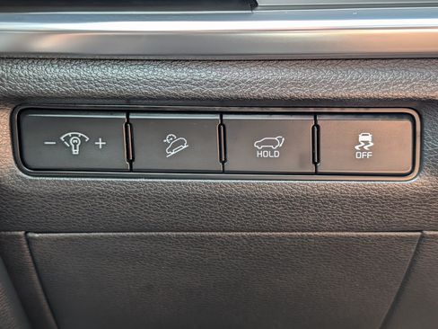 Certified 2025 Kia Telluride SX w/ SX Captain's Chair Package AWD/4WD image 26