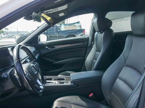 Used 2020 Honda Accord Sport image 17