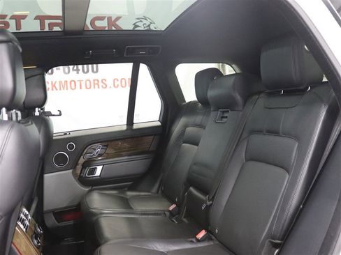 Used 2018 Land Rover Range Rover Supercharged AWD/4WD image 18
