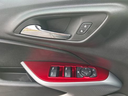 Used 2024 Chevrolet Trax RS w/ Driver Confidence Package image 16