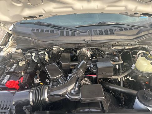 Used 2022 Ford F350 XL w/ Power Equipment Group image 26