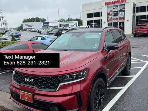 Used 2023 Kia Sorento SX AWD/4WD image 2