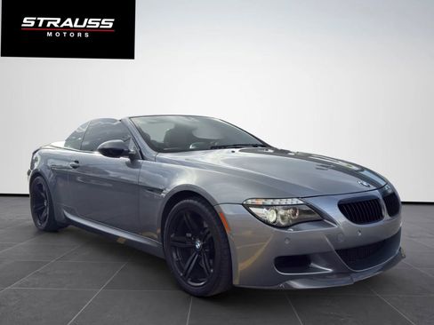 Used 2010 BMW M6 Convertible RWD image 1