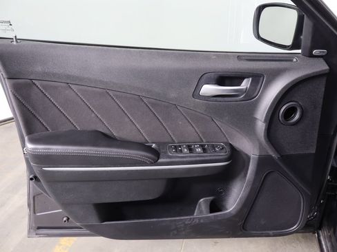 Used 2023 Dodge Charger SXT RWD image 19