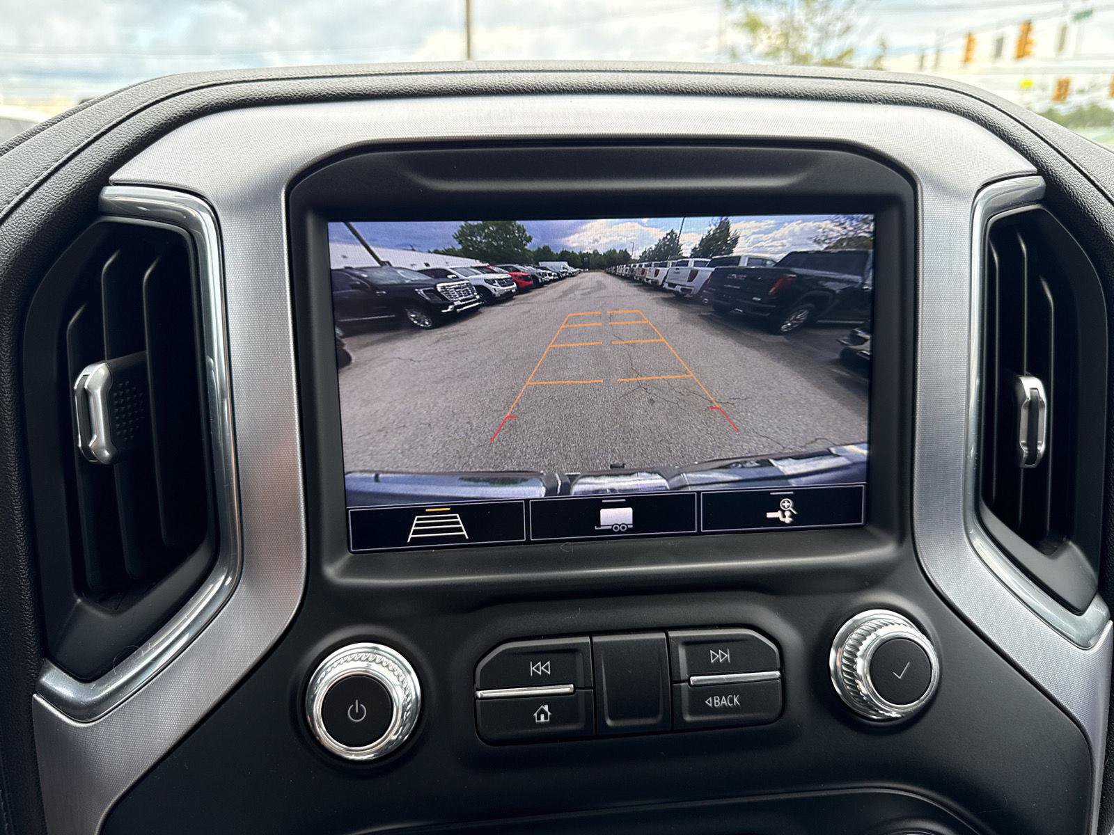 Used 2020 GMC Sierra 1500 SLT w/ SLT Premium Package AWD/4WD image 30