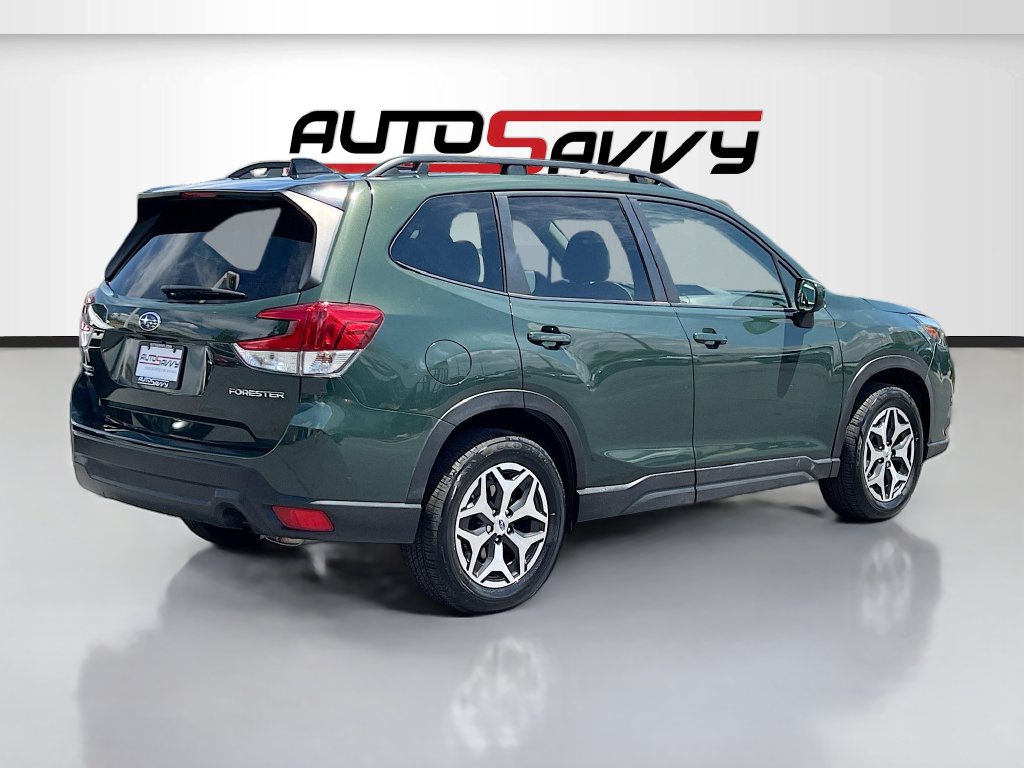 Used 2024 Subaru Forester Premium AWD/4WD image 7