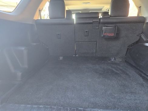 Used 2021 Toyota 4Runner SR5 Premium image 20