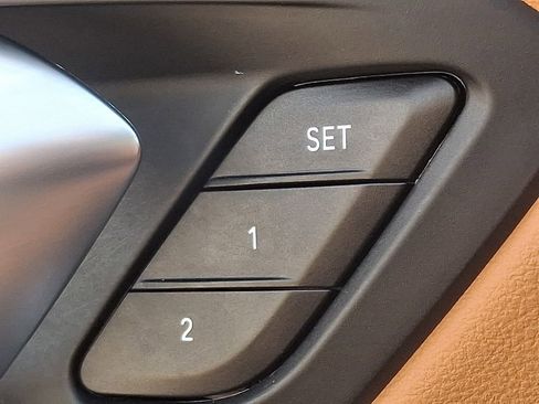 Certified 2025 BMW 330i xDrive Sedan w/ M Sport Package image 28