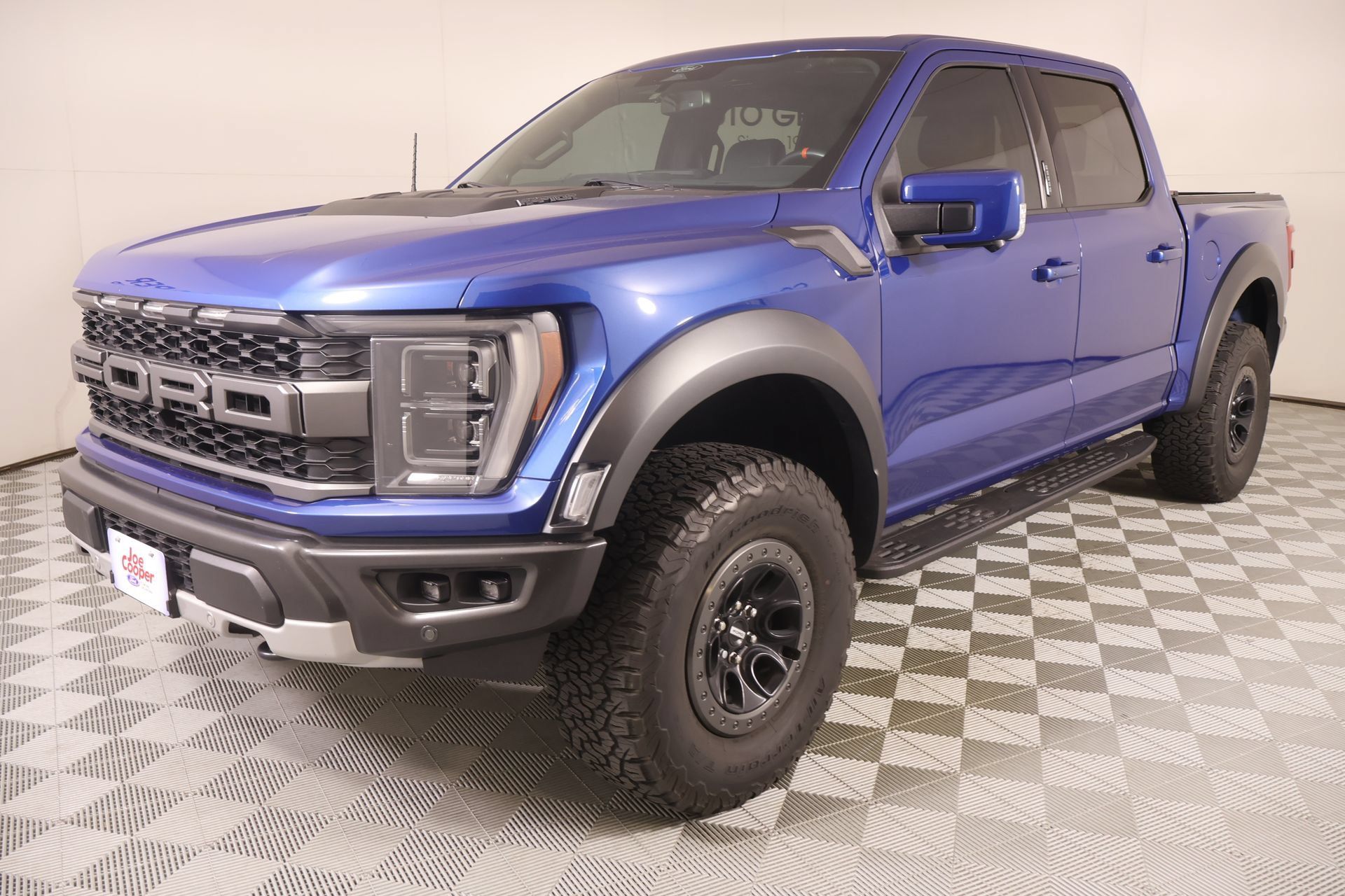 Used 2022 Ford F150 Raptor w/ Equipment Group 801A High AWD/4WD image 12