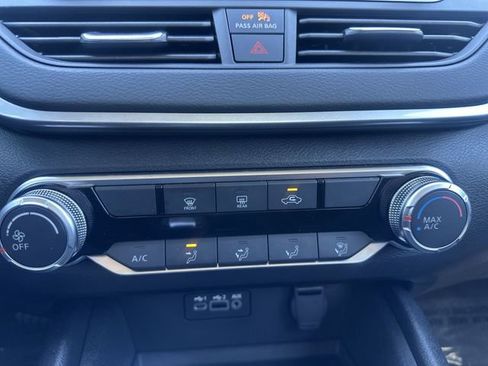 Certified 2025 Nissan Altima 2.5 S image 15