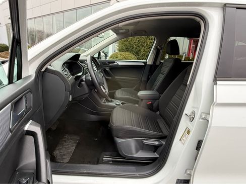 Used 2024 Volkswagen Tiguan S image 13