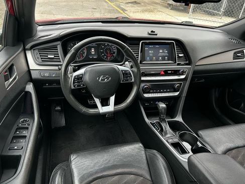 Used 2019 Hyundai Sonata Sport image 15