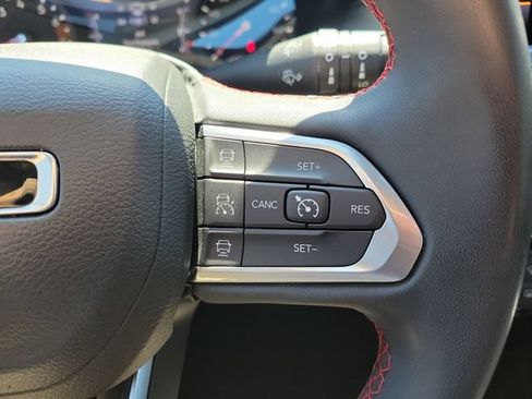 Used 2022 Jeep Compass Trailhawk AWD/4WD image 26
