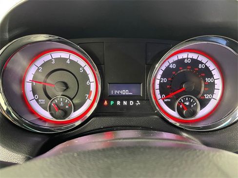 Used 2015 Dodge Grand Caravan SXT image 5