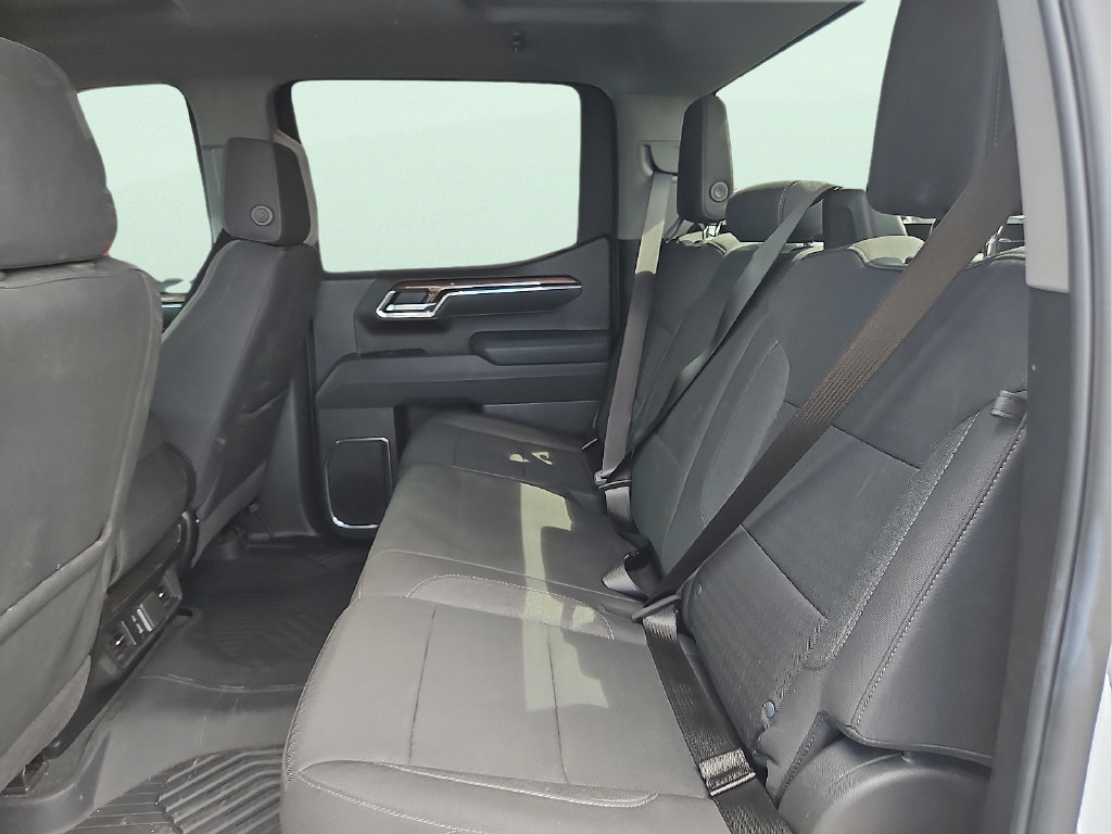 Used 2025 Chevrolet Silverado 1500 LT Trail Boss w/ Protection Package AWD/4WD image 10