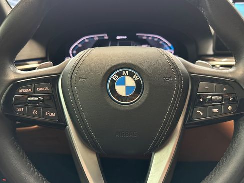 Used 2023 BMW 530e w/ Convenience Package RWD image 10