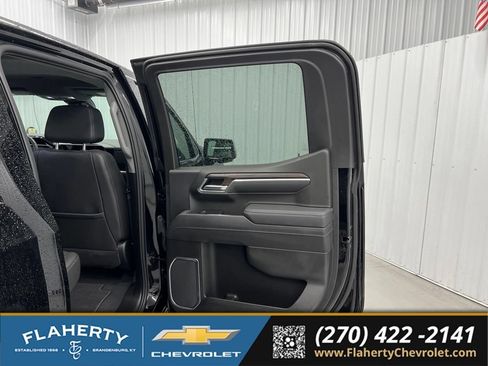 Used 2026 GMC Sierra 1500 SLT w/ SLT Premium Plus Package AWD/4WD image 12
