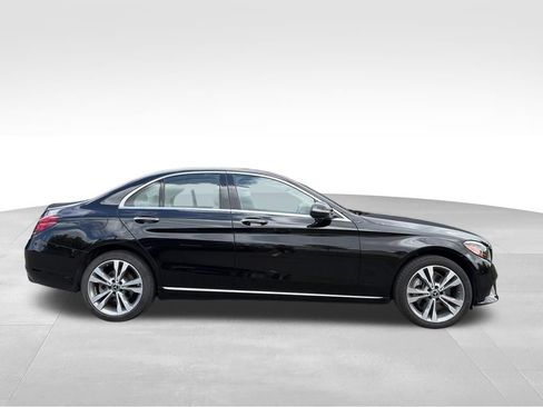 Used 2021 Mercedes-Benz C 300 4MATIC Sedan image 2