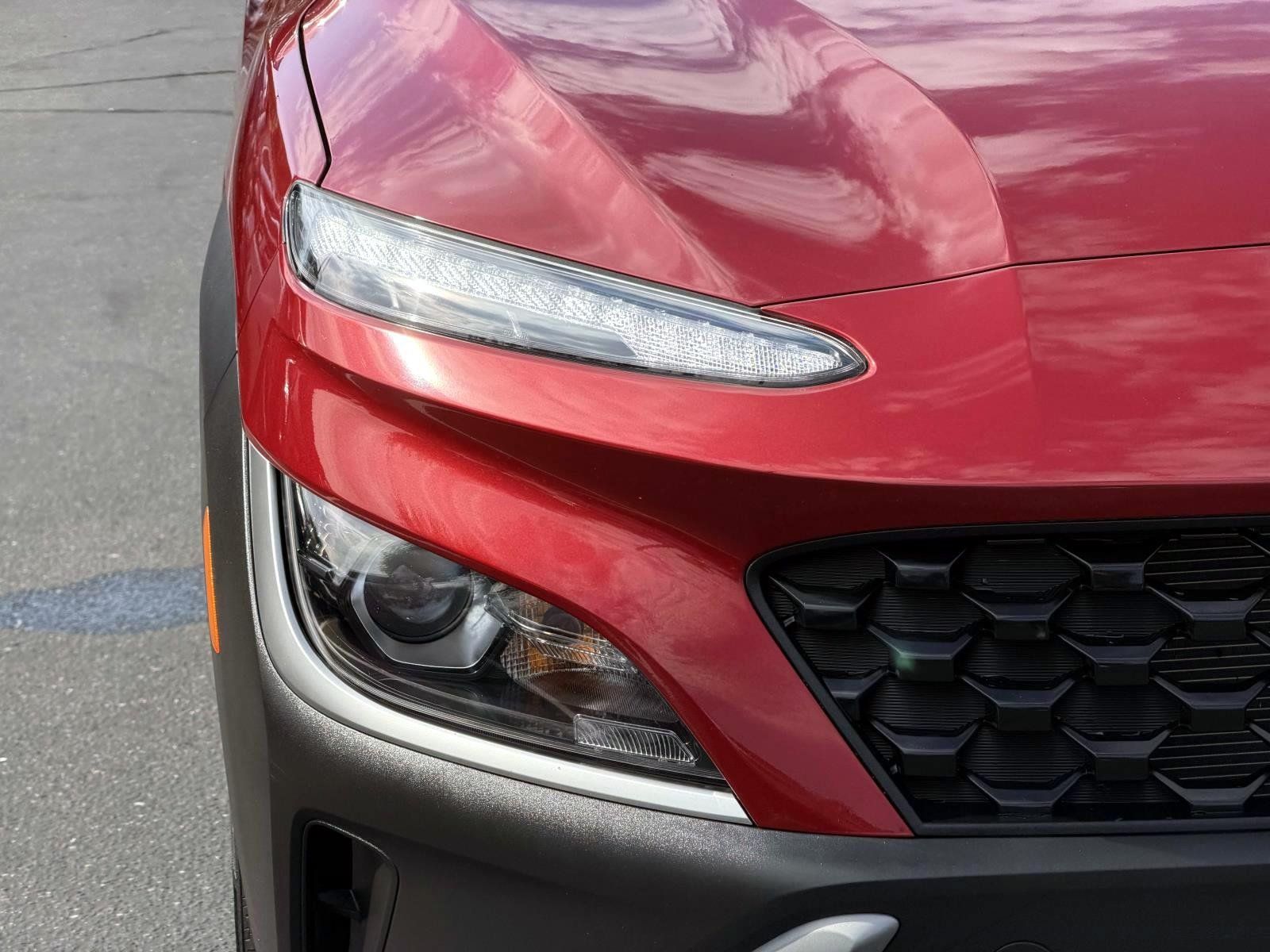 Used 2023 Hyundai Kona SEL w/ Cargo Package AWD/4WD image 9
