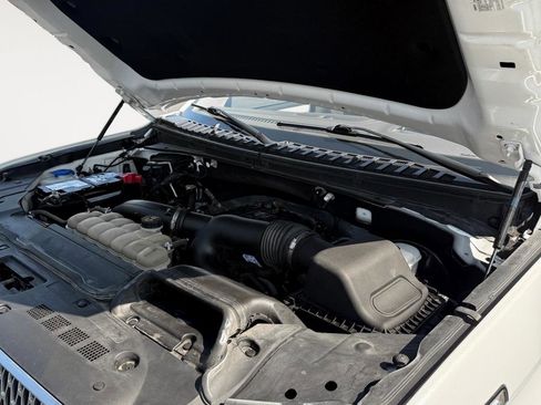 Used 2021 Lincoln Navigator Reserve w/ Luxury Package image 34