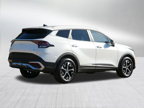 Certified 2024 Kia Sportage EX AWD/4WD image 7