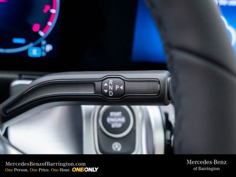 New 2026 Mercedes-Benz GLB 250 4MATIC image 24