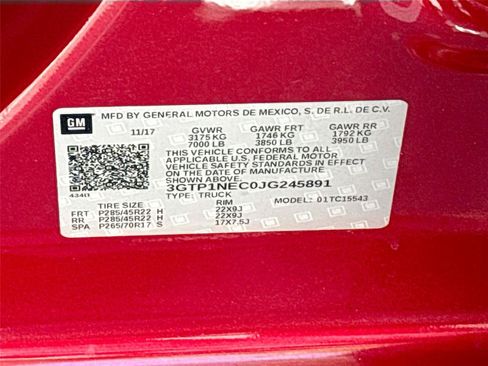 Used 2018 GMC Sierra 1500 SLT w/ SLT Preferred Package RWD image 32