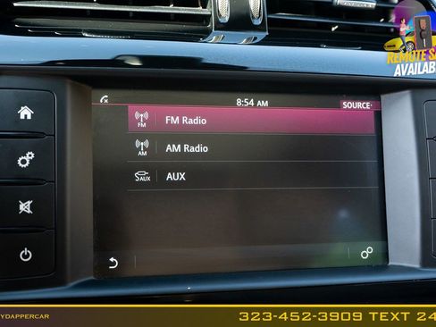 Used 2018 Jaguar XE RWD image 31