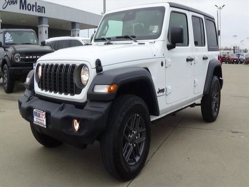 Certified 2025 Jeep Wrangler Sport S image 2