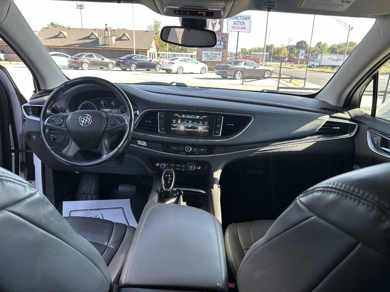 Used 2018 Buick Enclave Premium w/ Trailering Package FWD image 18