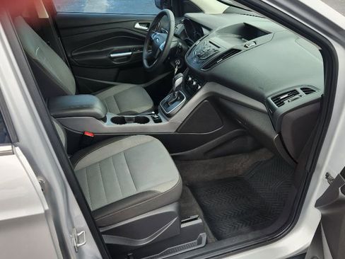 Used 2014 Ford Escape SE FWD image 18