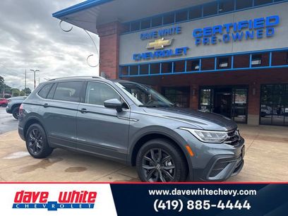 Used 2024 Volkswagen Tiguan SE w/ Panoramic Sunroof Package