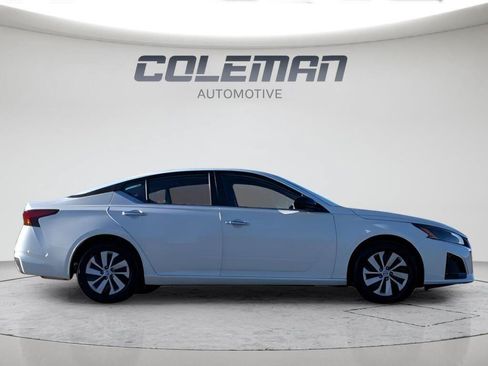 Certified 2025 Nissan Altima 2.5 S FWD image 4