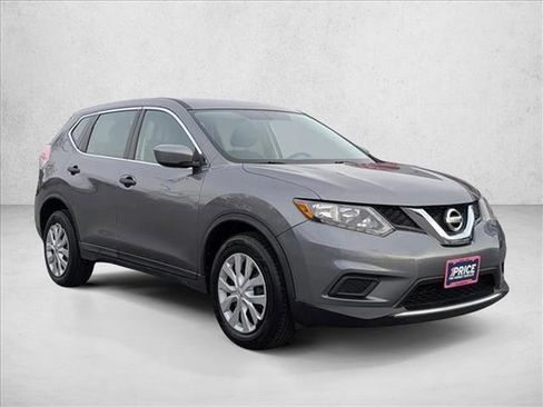 Used 2016 Nissan Rogue S image 3