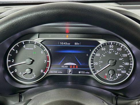 Used 2024 Nissan Sentra SV FWD image 12