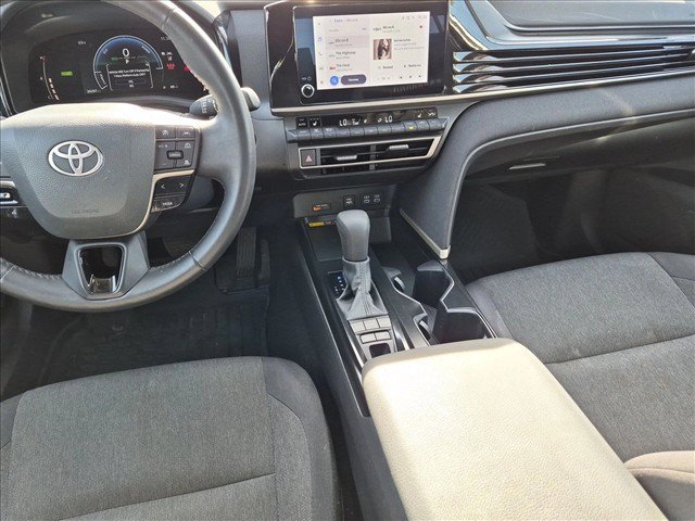 Used 2026 Toyota Camry LE w/ Convenience Package FWD image 16