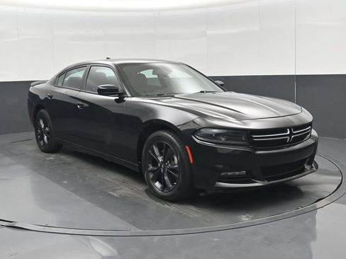 Used 2023 Dodge Charger SXT w/ Blacktop Package AWD/4WD image 32