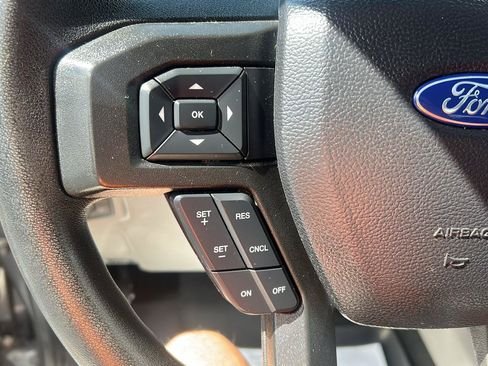 Used 2021 Ford F250 XLT w/ XLT Premium Package AWD/4WD image 17
