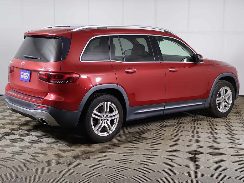 Used 2022 Mercedes-Benz GLB 250 4MATIC image 8