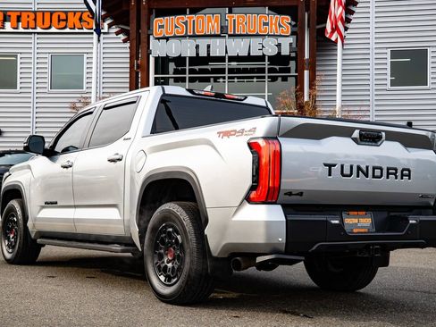 Used 2025 Toyota Tundra Limited w/ TRD Off-Road Package image 6