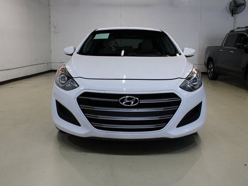 Used 2016 Hyundai Elantra GT image 6