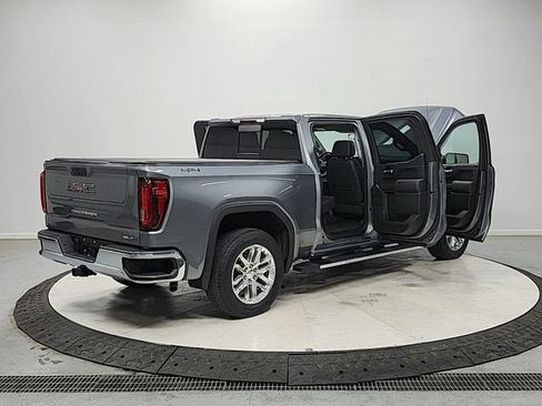 Used 2021 GMC Sierra 1500 SLT w/ SLT Premium Package AWD/4WD image 15